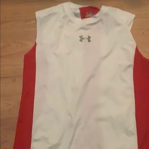 Boys under armor t shirt